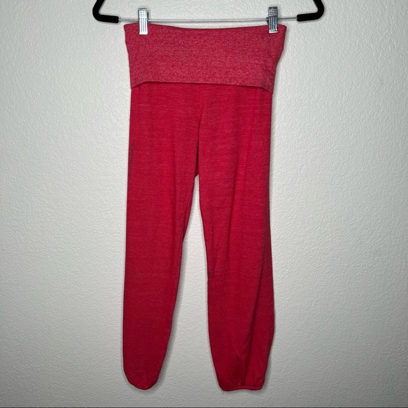 SOLOW 🇺🇸 Fold-Over Athleisure Crop - Picture 2 of 8